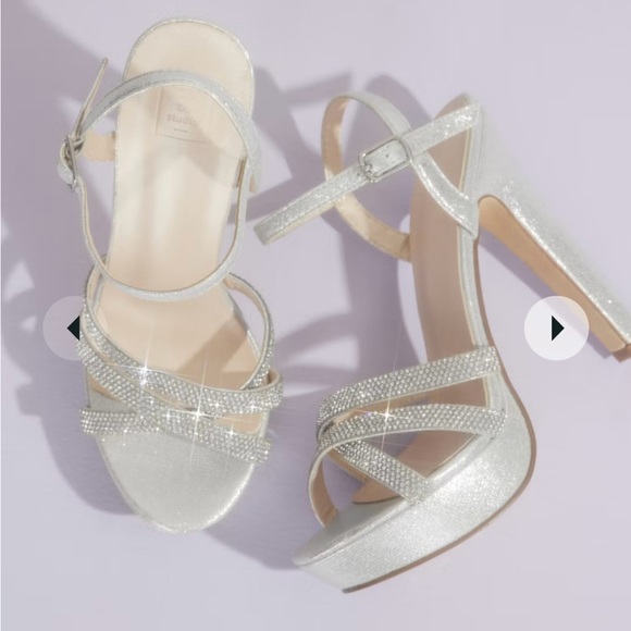 David’s Bridal Valentina#23. They’re here. I ordered the wrong size/heel type - Picture 2 of 11